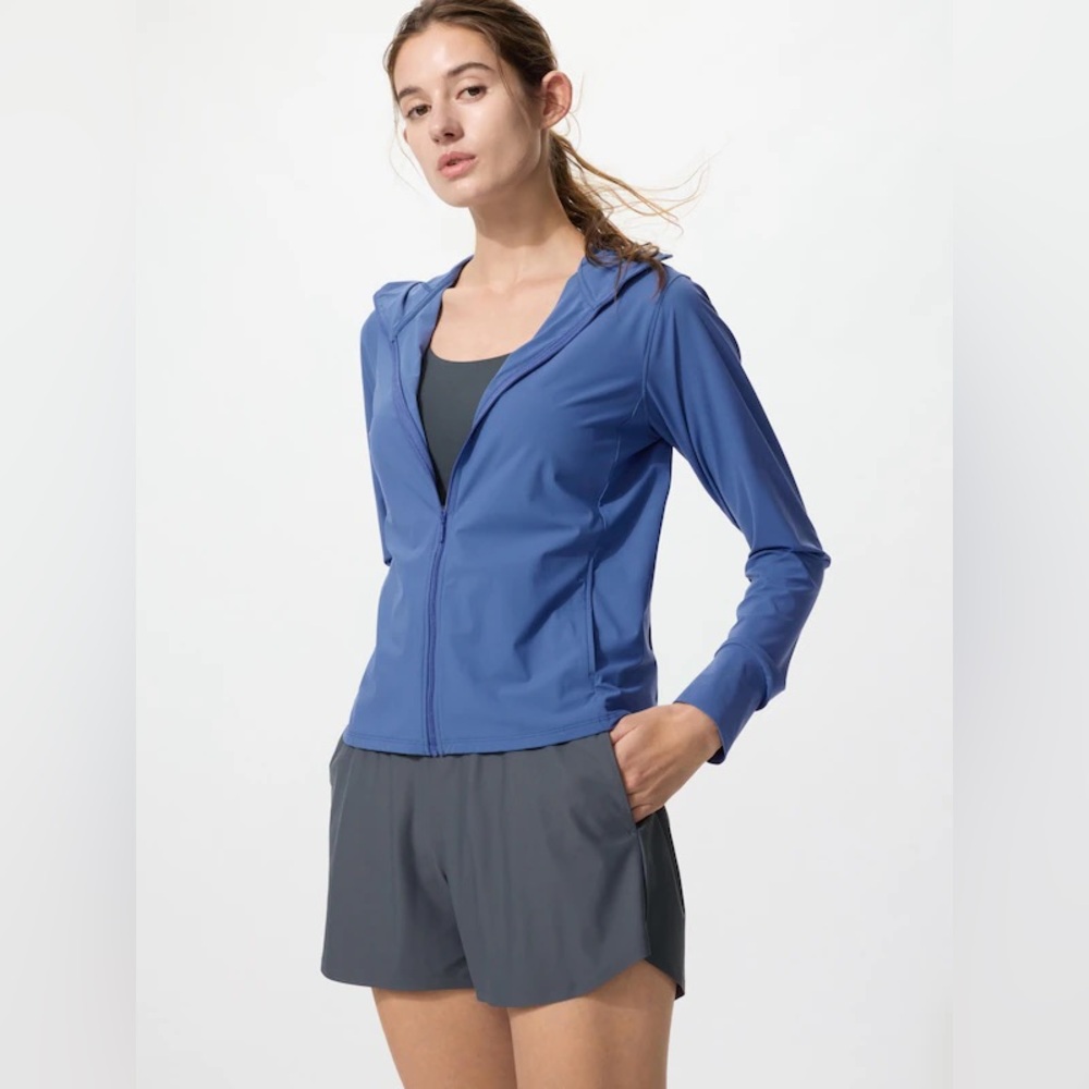 Uniqlo Women's Blue Zip-Up Lightweight Hoodie